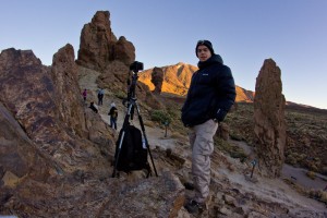 Photographing the rising next to Teide Volcano on Tenerife