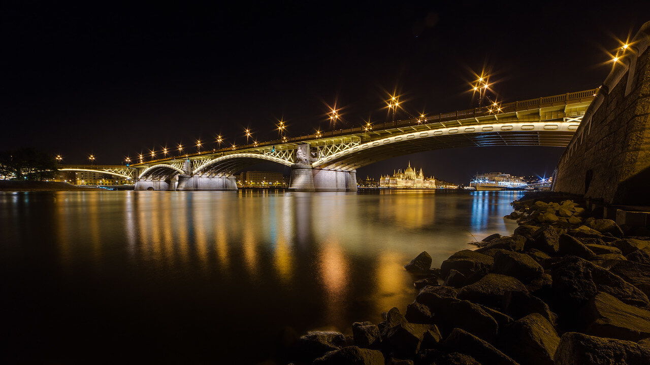 Margaret Bridge and Parliament from Danube - HDR